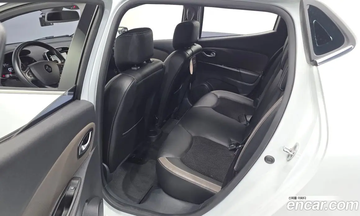 Renault (Samsung) Clio 2019 1.5 АКПП, фото 17