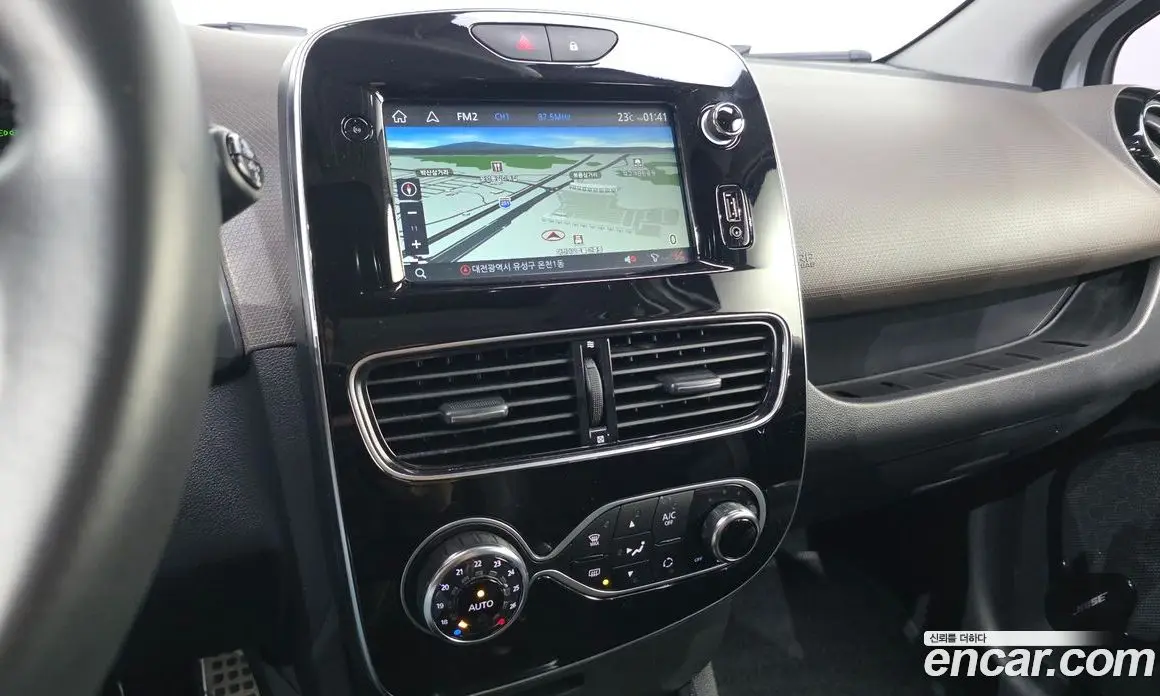 Renault (Samsung) Clio 2019 1.5 АКПП, фото 19