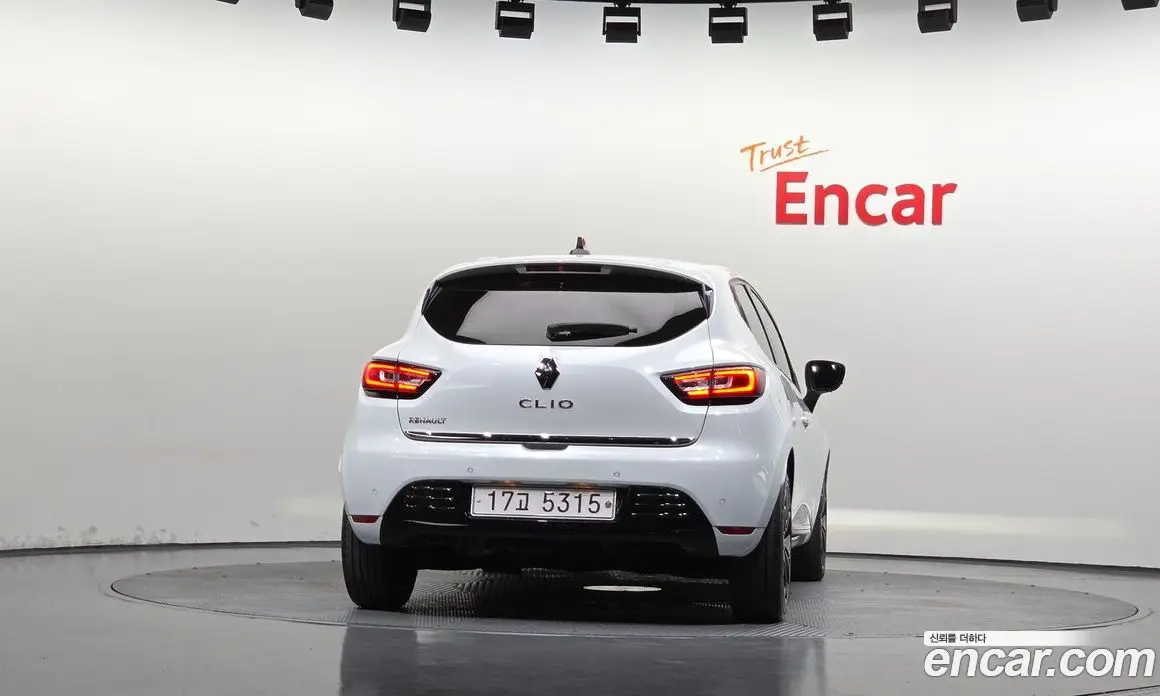 Renault (Samsung) Clio 2019 1.5 АКПП, фото 3