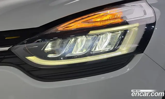 Renault (Samsung) Clio 2019 1.5 АКПП, миниатюра 7