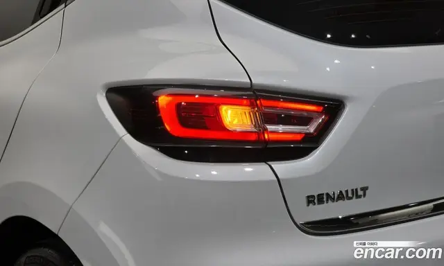 Renault (Samsung) Clio 2019 1.5 АКПП, миниатюра 8