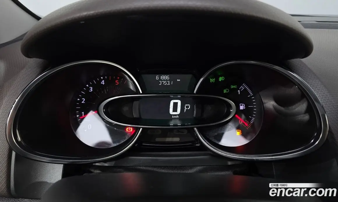 Renault (Samsung) Clio 2019 1.5 АКПП, фото 10