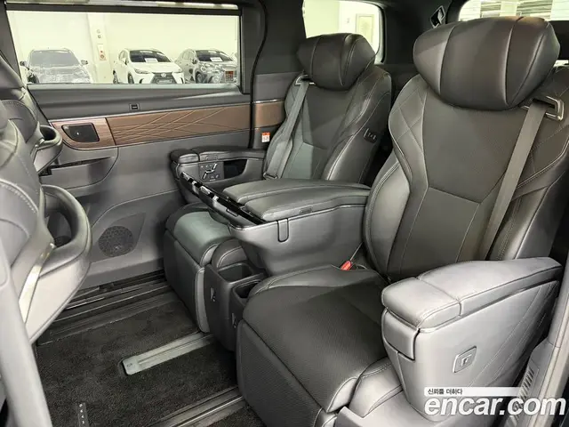 Toyota Alphard 2023 2.5 вариатор, миниатюра 11 Toyota Alphard 2023 2.5 вариатор, миниатюра 11