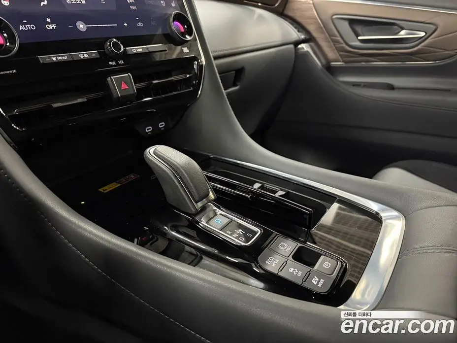 Toyota Alphard 2023 2.5 вариатор, фото 9 Toyota Alphard 2023 2.5 вариатор, фото 9