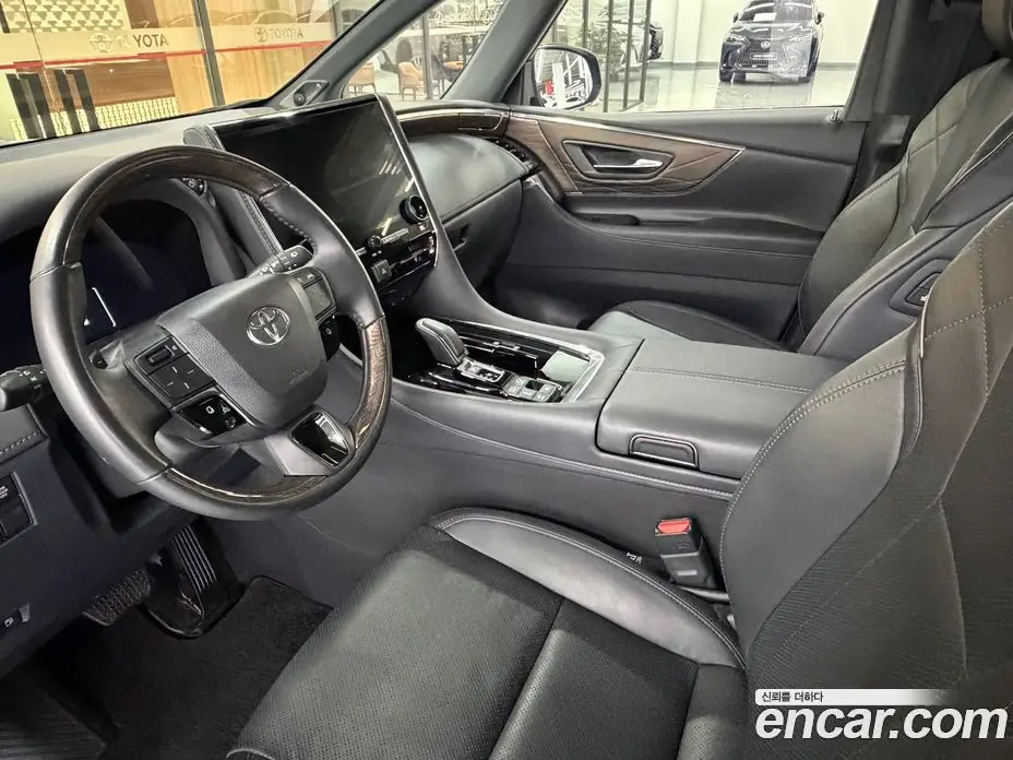 Toyota Alphard 2023 2.5 вариатор, фото 10 Toyota Alphard 2023 2.5 вариатор, фото 10