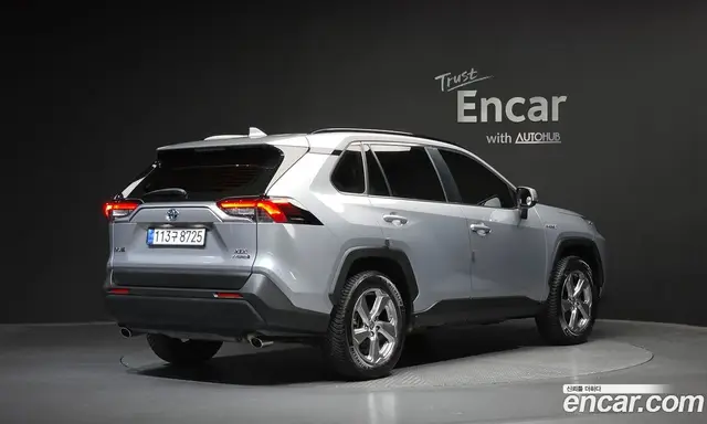 Toyota RAV4, 2021, 94 483 км