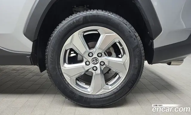 Toyota RAV4 2021 2.5 АКПП, миниатюра 6 Toyota RAV4 2021 2.5 АКПП, миниатюра 6