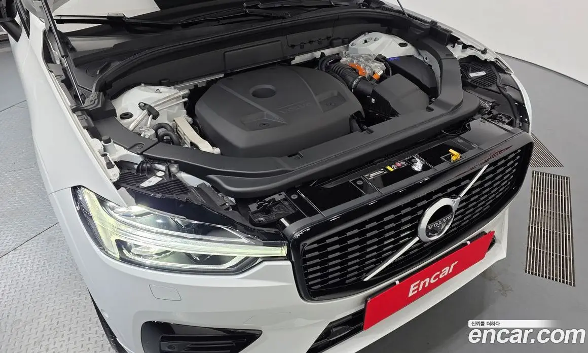 Volvo XC60 2021 2.0 АКПП, фото 6