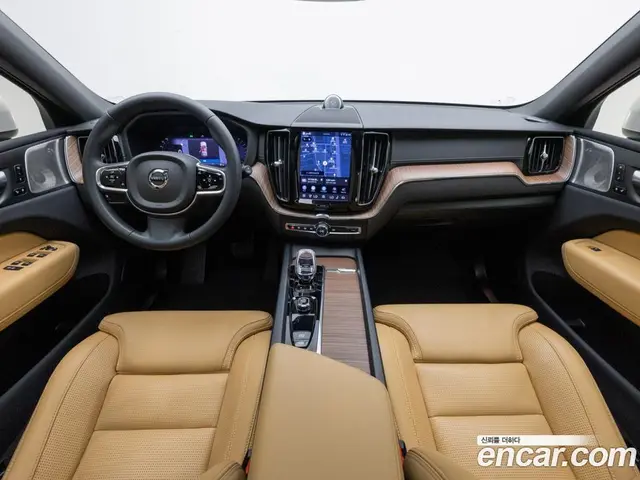 Volvo XC60 2023 2.0 АКПП, миниатюра 9