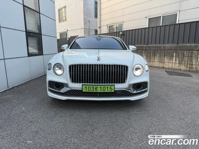 Bentley Flying Spur 2022 4.0 АКПП, миниатюра 3 Bentley Flying Spur 2022 4.0 АКПП, миниатюра 3