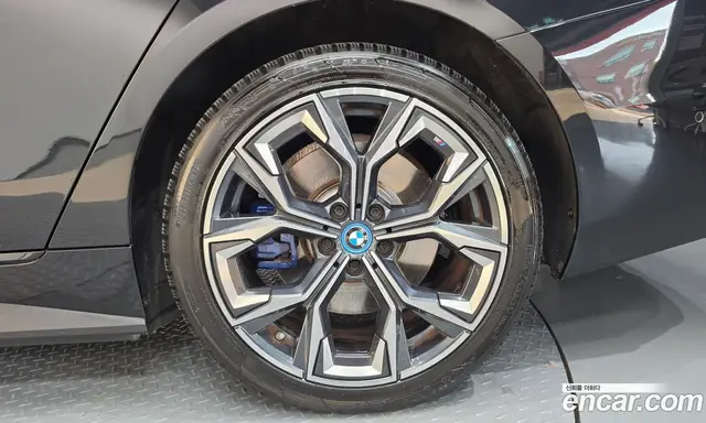 BMW i4 2023 0.2 АКПП, миниатюра 7