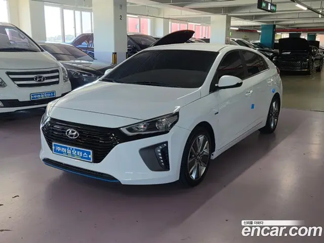 Hyundai Ioniq, 2016, 158 800 км