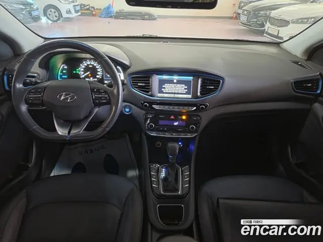 Hyundai Ioniq 2016 1.6 АКПП, миниатюра 8