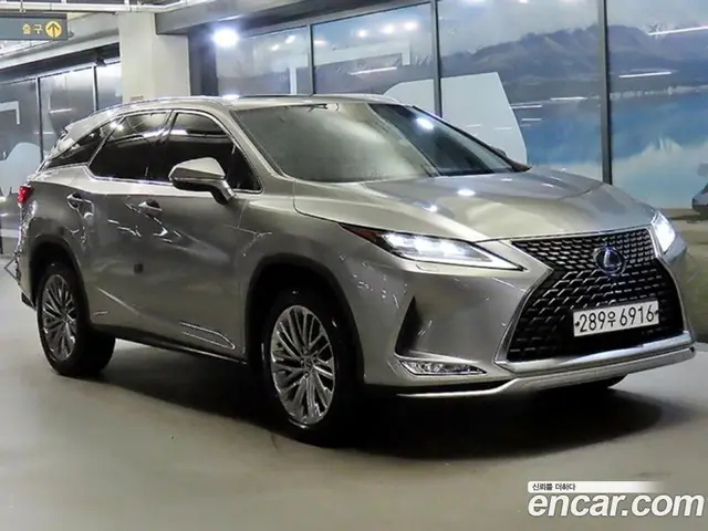 Lexus RX, 2021, 123 339 км