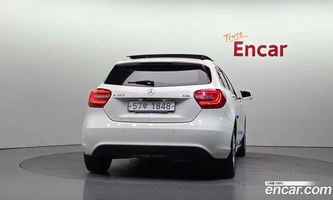 Mercedes-Benz A-Class 2015 1.5 АКПП, фото 4