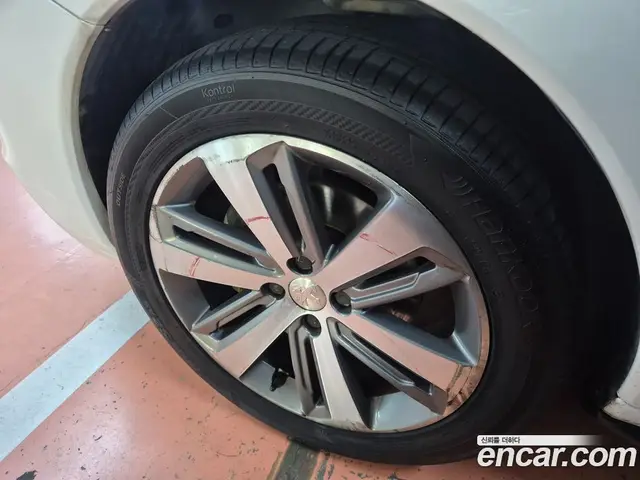 Peugeot 3008 2015 2.0 АКПП, миниатюра 5 Peugeot 3008 2015 2.0 АКПП, миниатюра 5