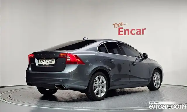 Volvo S60 2016 2.0 АКПП, миниатюра 2