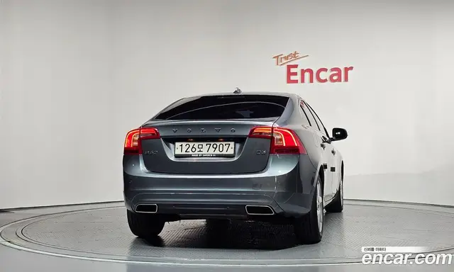 Volvo S60 2016 2.0 АКПП, миниатюра 4
