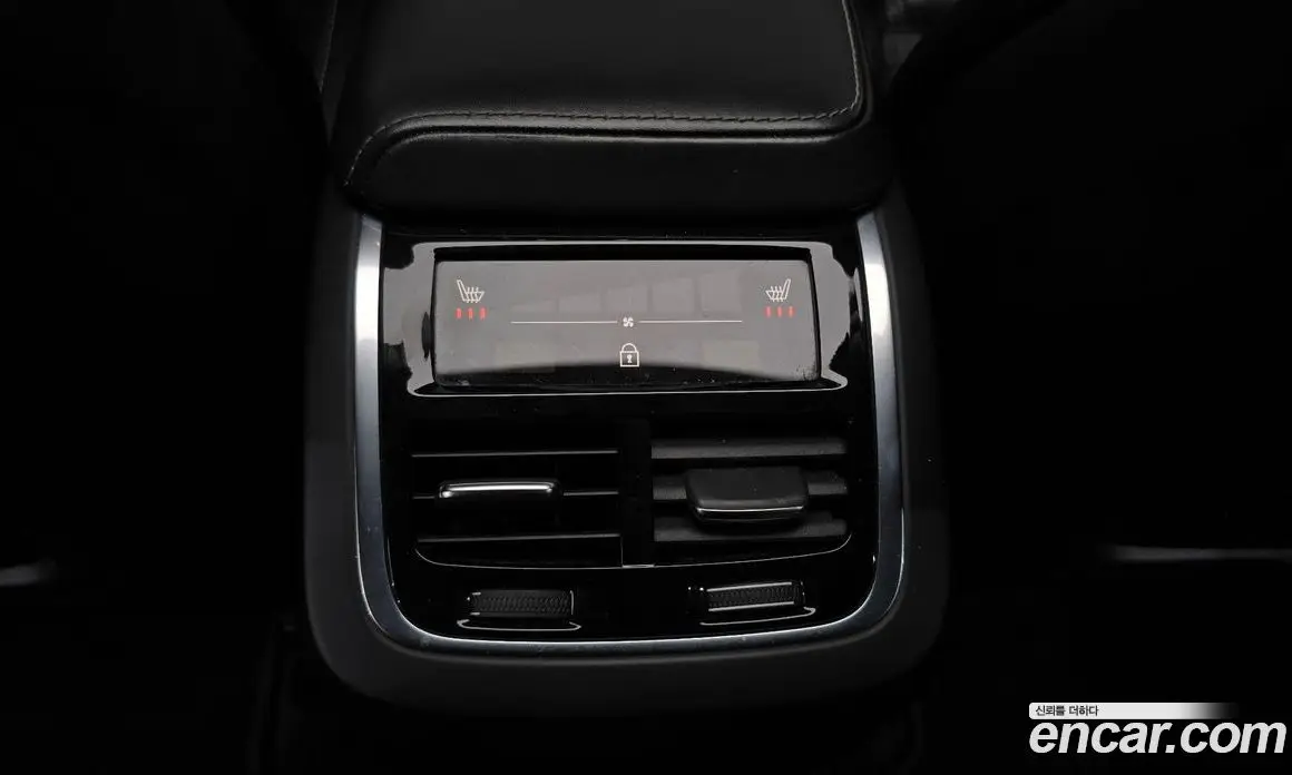Volvo XC60 2018 2.0 АКПП, фото 18