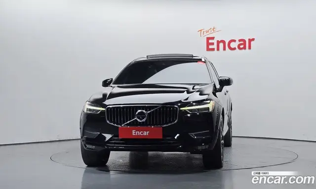 Volvo XC60 2018 2.0 АКПП, миниатюра 3