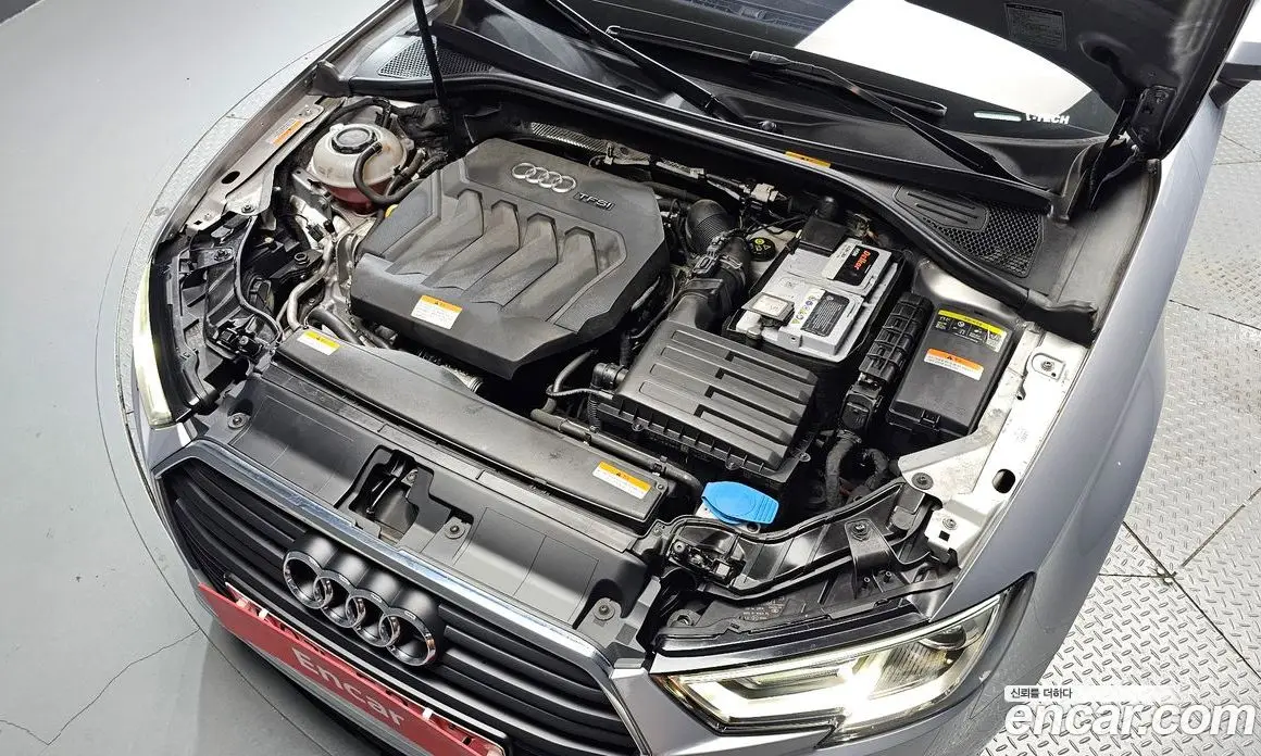 Audi A3 2018 2.0 АКПП, фото 6