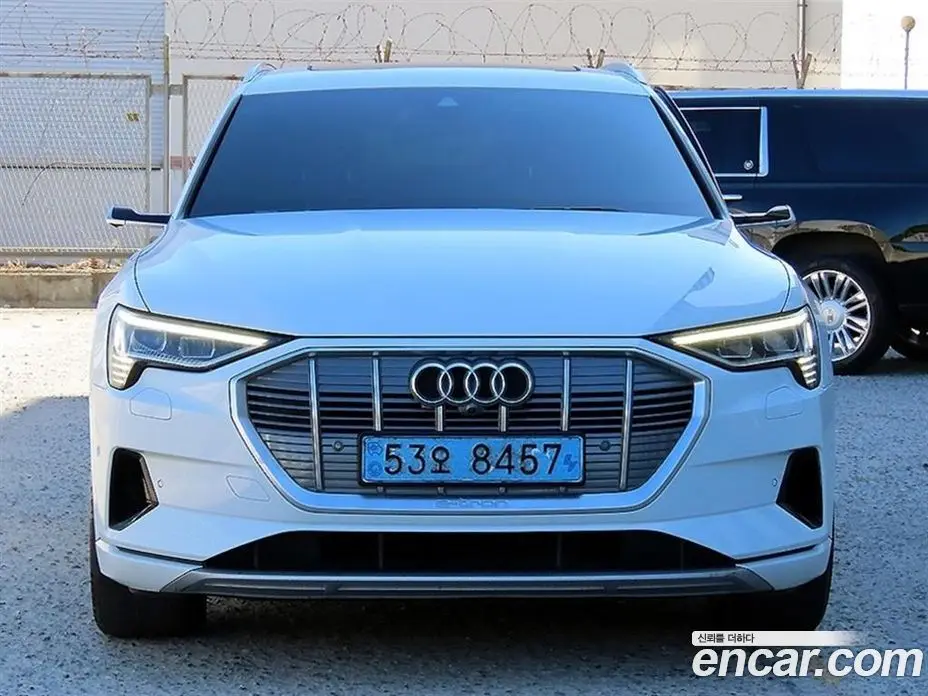 Audi e-tron 2021 0.2 АКПП, фото 2 Audi e-tron 2021 0.2 АКПП, фото 2