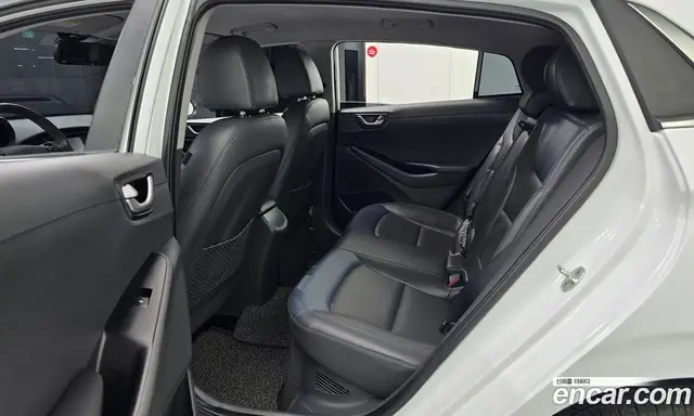 Hyundai Ioniq 2017 1.6 АКПП, миниатюра 12