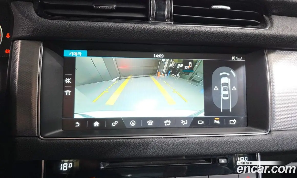 Jaguar XF 2017 2.0 АКПП, фото 16