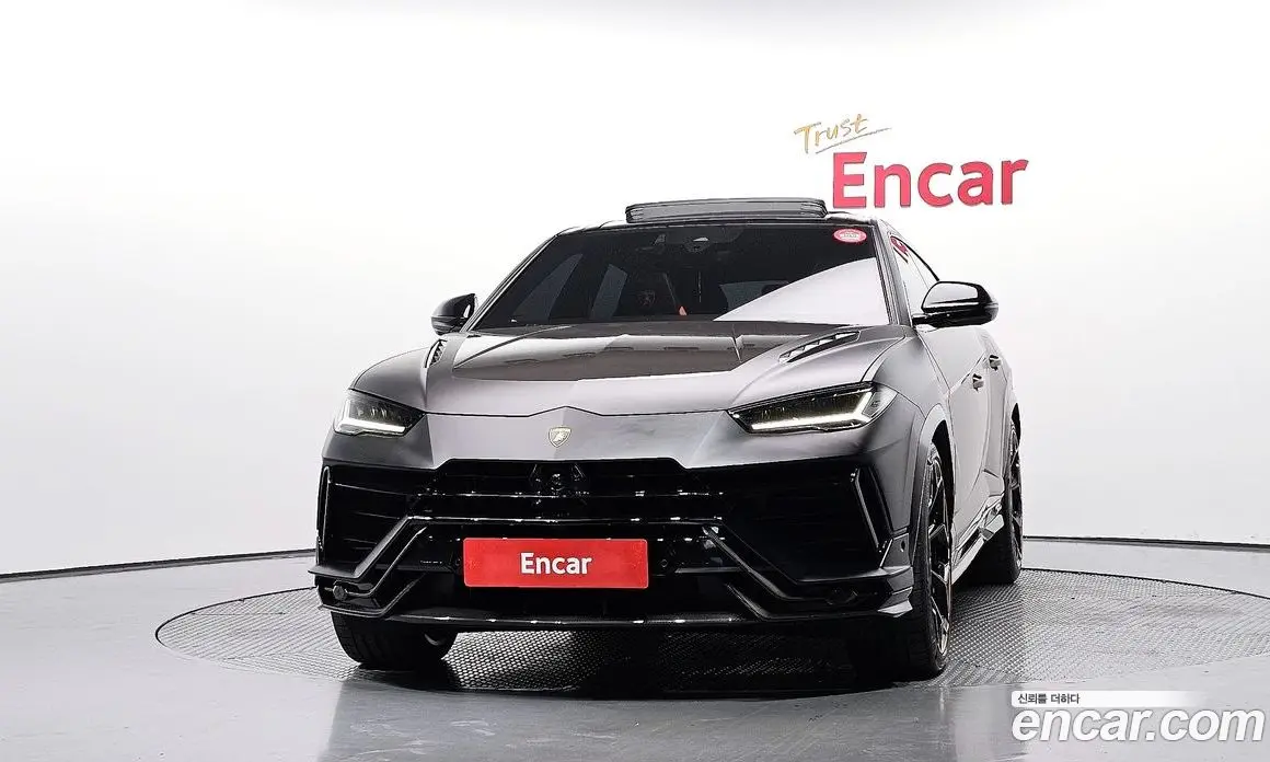 Lamborghini Urus 2024 4.0 АКПП, фото 3