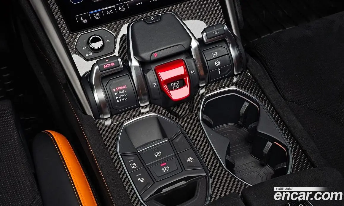 Lamborghini Urus 2024 4.0 АКПП, фото 9