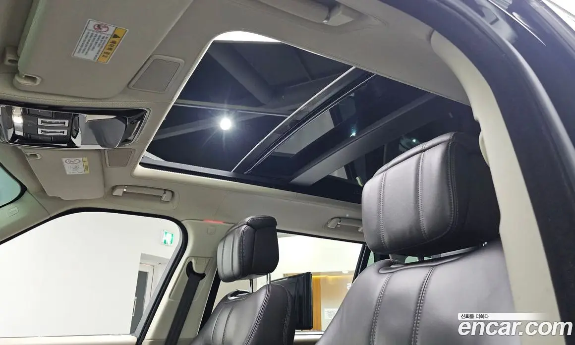 Land Rover Range Rover 2019 4.4 АКПП, фото 19