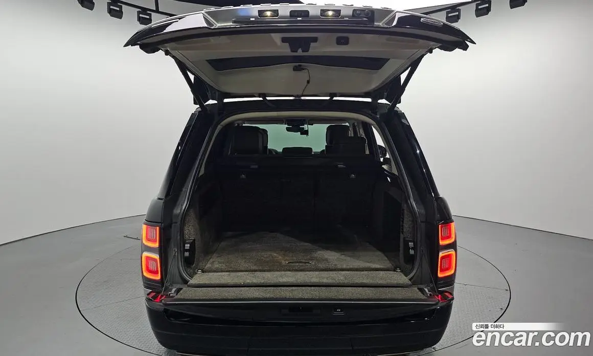 Land Rover Range Rover 2019 4.4 АКПП, фото 20