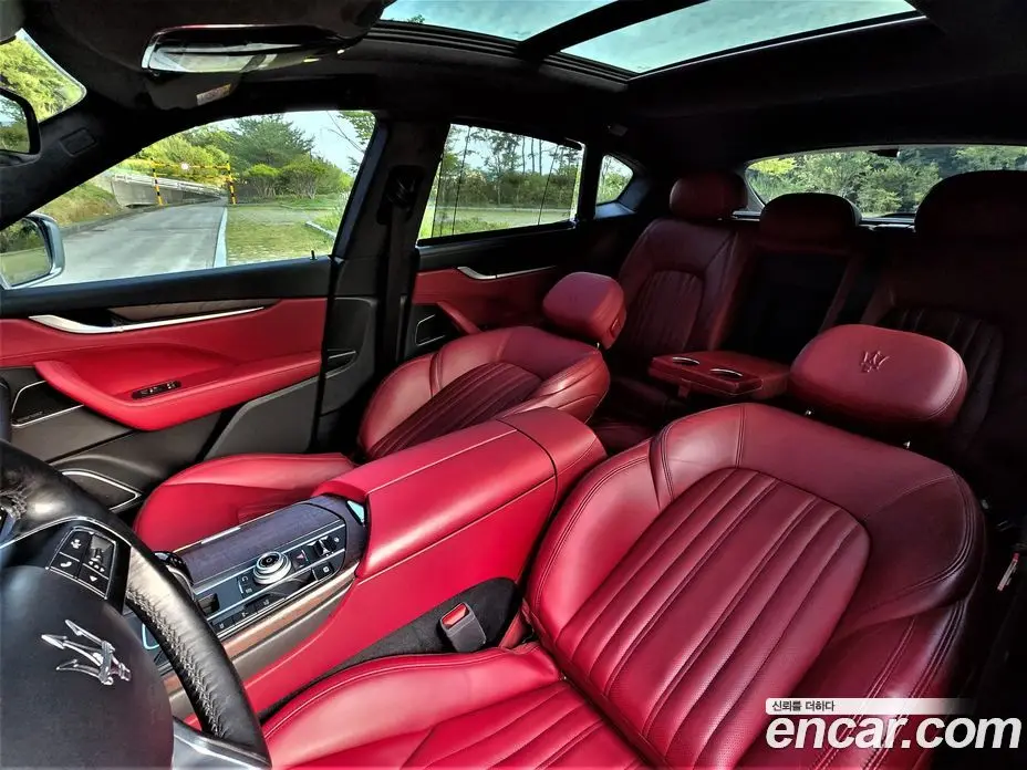 Maserati Levante 2017 3.0 АКПП, фото 11