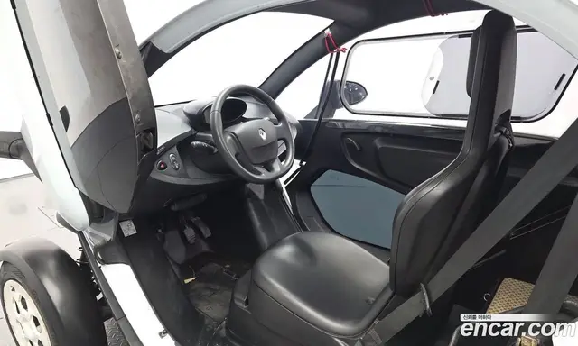 Renault (Samsung) Twizy 2017 0.1 АКПП, миниатюра 12