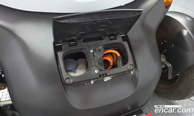 Renault (Samsung) Twizy 2017 0.1 АКПП, миниатюра 5
