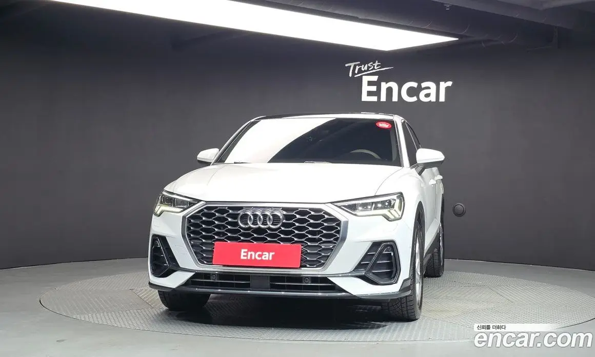 Audi Q3 2020 2.0 АКПП, фото 3 Audi Q3 2020 2.0 АКПП, фото 3