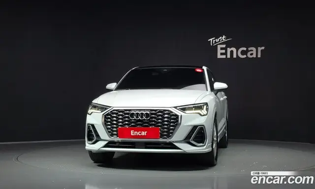 Audi Q3 2022 2.0 АКПП, миниатюра 3