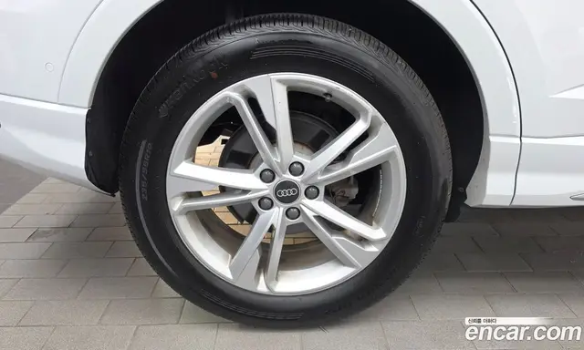 Audi Q3 2022 2.0 АКПП, миниатюра 5