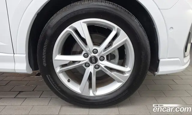 Audi Q3 2022 2.0 АКПП, миниатюра 7