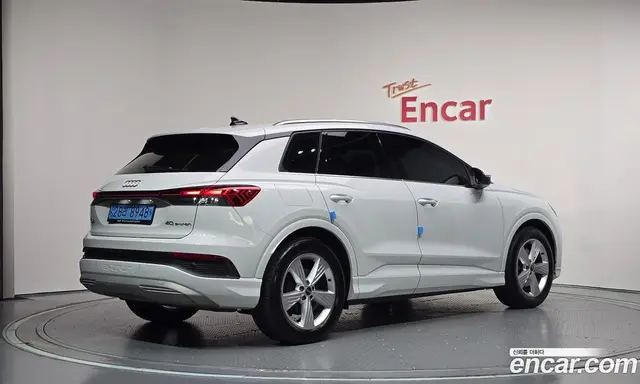 Audi Q4 e-tron 2023 0.2 АКПП, миниатюра 2