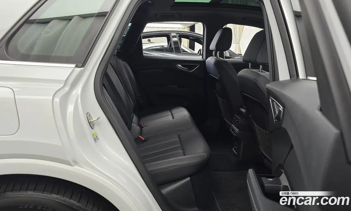 Audi Q4 e-tron 2023 0.2 АКПП, фото 17