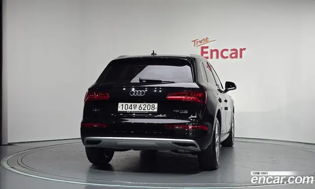 Audi Q5 2020 2.0 АКПП, миниатюра 4