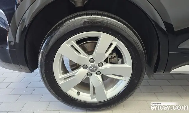 Audi Q5 2020 2.0 АКПП, миниатюра 5