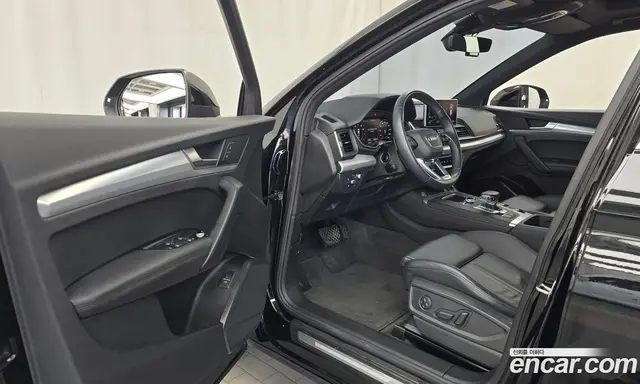 Audi Q5 2020 2.0 АКПП, миниатюра 10