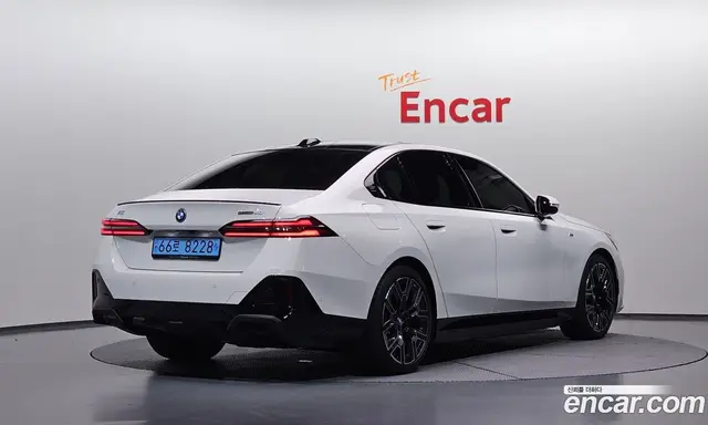 BMW i5 2023 0.2 АКПП, миниатюра 2