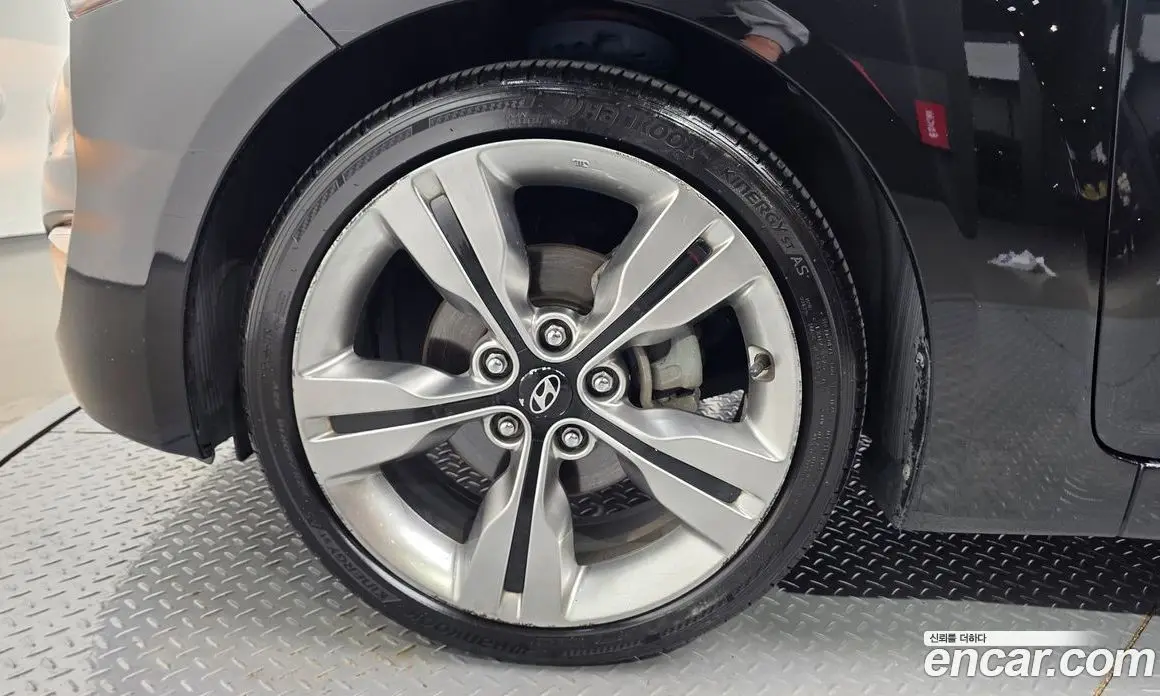Hyundai Veloster 2011 1.6 МКПП, фото 5