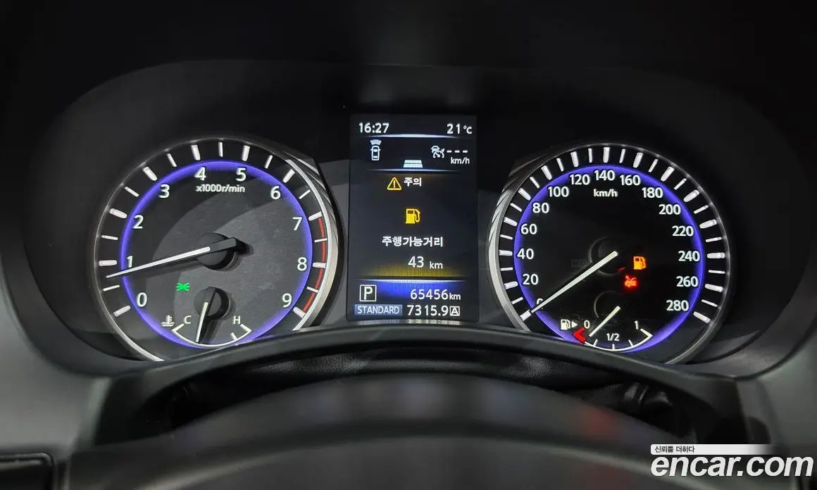 Infiniti Q60 2018 3.0 АКПП, фото 11