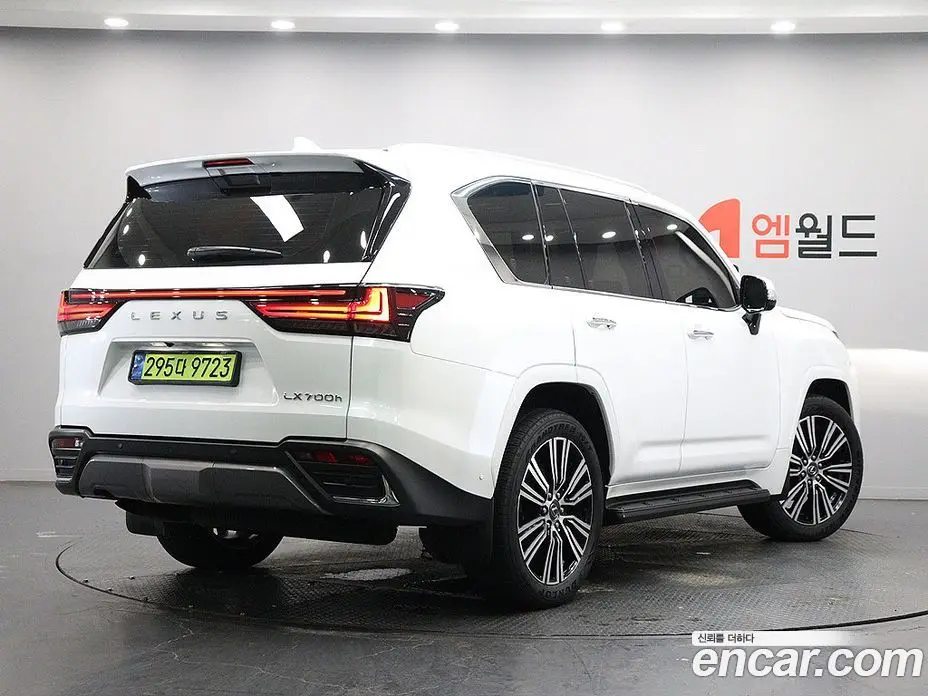 Lexus LX 2025 3.4 АКПП, фото 3