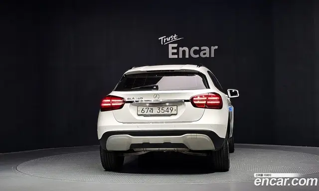 Mercedes-Benz GLA-Class 2018 2.0 АКПП, миниатюра 4