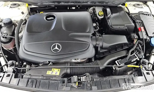Mercedes-Benz GLA-Class 2018 2.0 АКПП, миниатюра 6